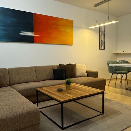 City Apartement Linz Fuer 5 Gaeste Mit Self-Checkin Und Kueche Экстерьер фото